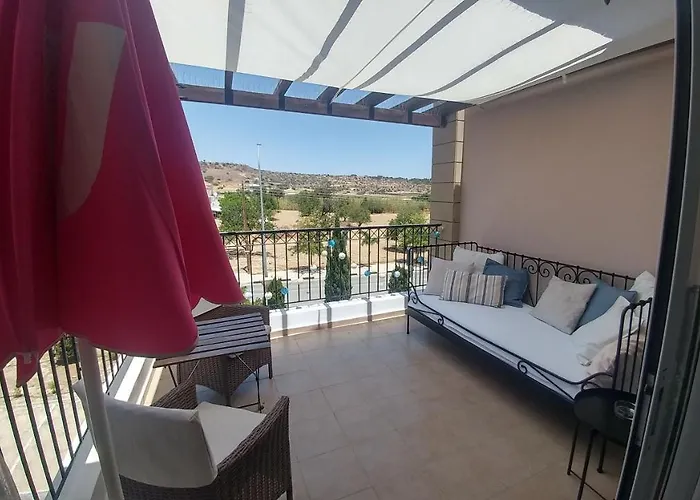 דירה Gardens A202 *