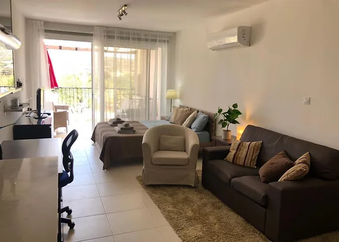 Gardens A202 * פיילה